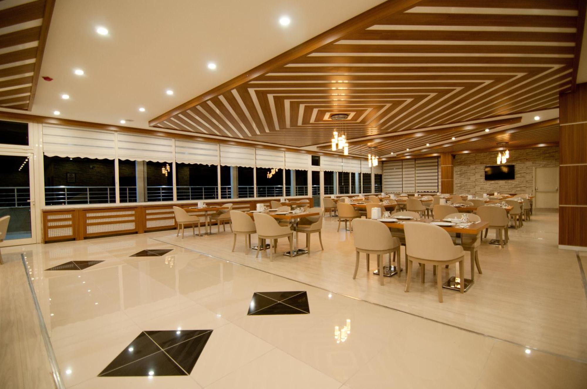 Mus Grand Hotel 외부 사진